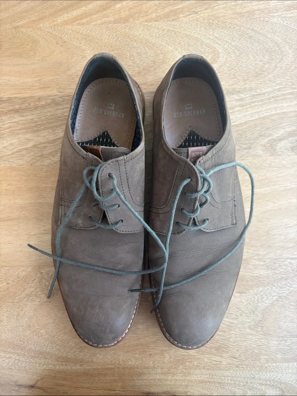 Ben Sherman Men's Taupe Lace-Up Derby Shoes with Grey Laces